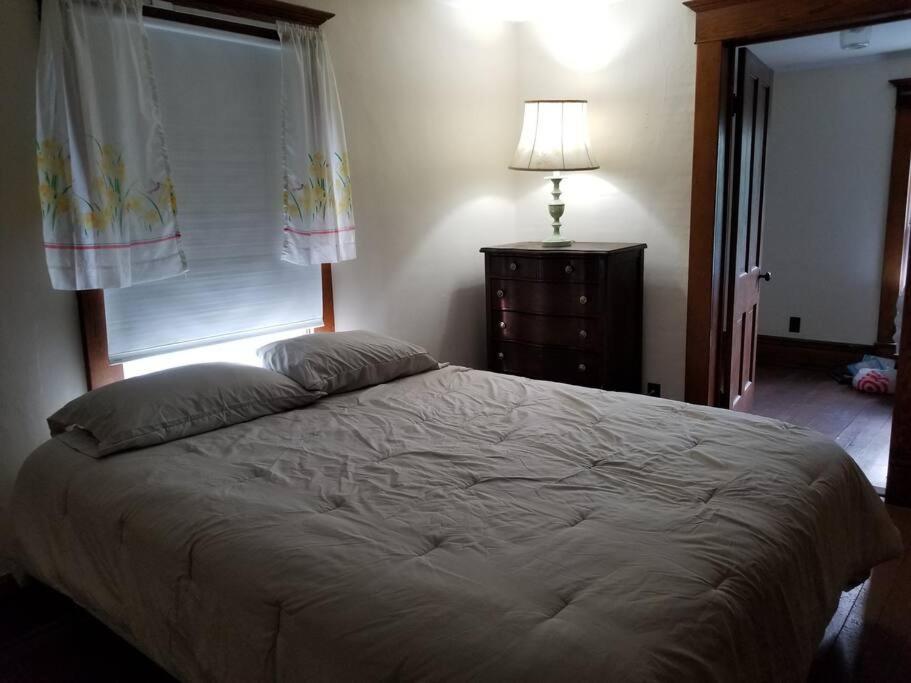 Basecampwv-Durbin. Spacious 4 Bedroom House W/Yard Экстерьер фото