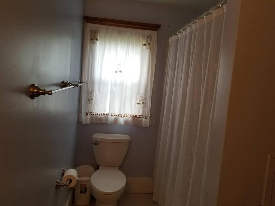 Basecampwv-Durbin. Spacious 4 Bedroom House W/Yard Экстерьер фото