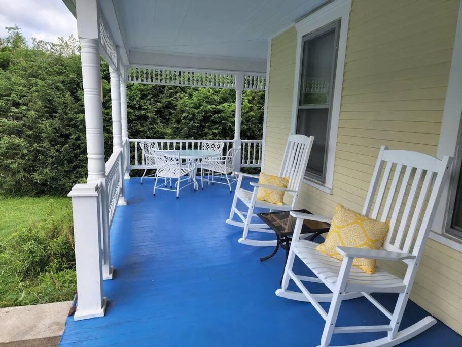 Basecampwv-Durbin. Spacious 4 Bedroom House W/Yard Экстерьер фото